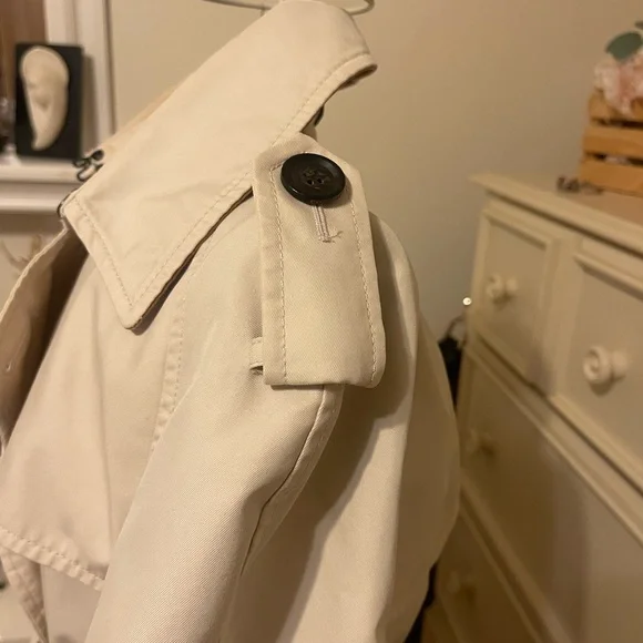 Coach lapel short trench - Picture 4 of 6